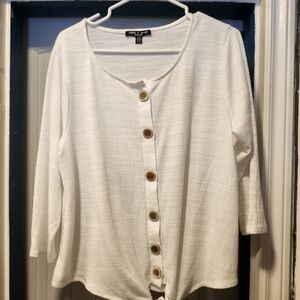 Croft & Barrow Cream Button-Down Women's Shirt